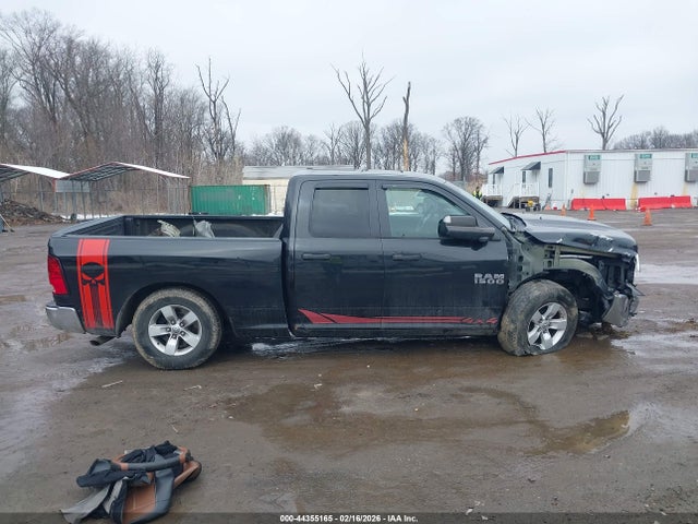 Продаж на аукціоні авто 2017 Ram 1500 Tradesman  4x4 6'4 Box, vin: 1C6RR7FT4HS509782, номер лоту: 44355165