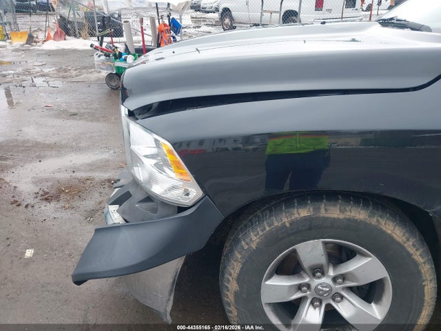 Продаж на аукціоні авто 2017 Ram 1500 Tradesman  4x4 6'4 Box, vin: 1C6RR7FT4HS509782, номер лоту: 44355165
