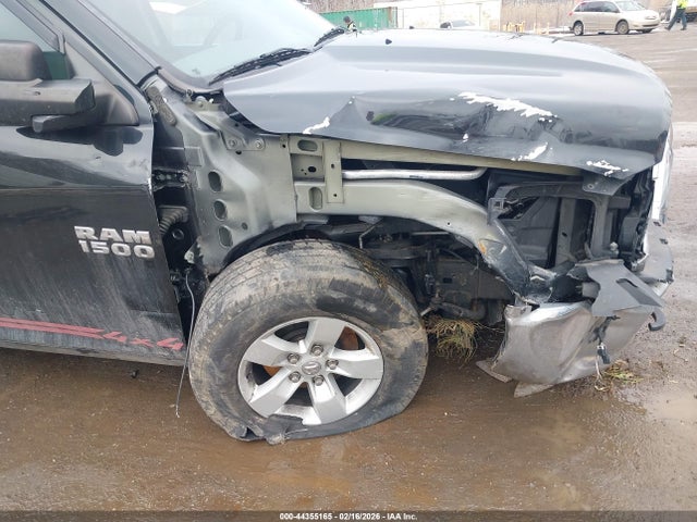 Продаж на аукціоні авто 2017 Ram 1500 Tradesman  4x4 6'4 Box, vin: 1C6RR7FT4HS509782, номер лоту: 44355165