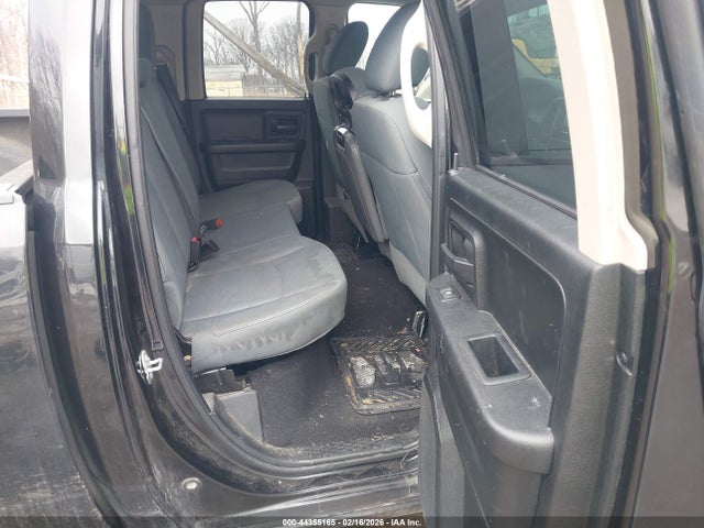 Продаж на аукціоні авто 2017 Ram 1500 Tradesman  4x4 6'4 Box, vin: 1C6RR7FT4HS509782, номер лоту: 44355165