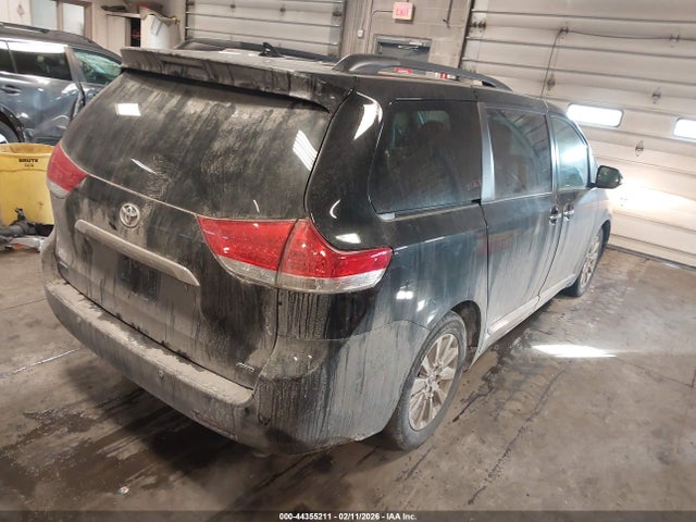 44355211 :رقم المزاد ، 5TDDK3DC7DS059034 vin ، 2013 Toyota Sienna Limited 7 Passenger مزاد بيع