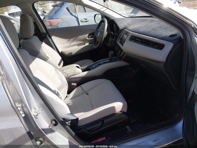 44355226 :رقم المزاد ، 3CZRU6H38JM705411 vin ، 2018 Honda Hr-v Lx مزاد بيع