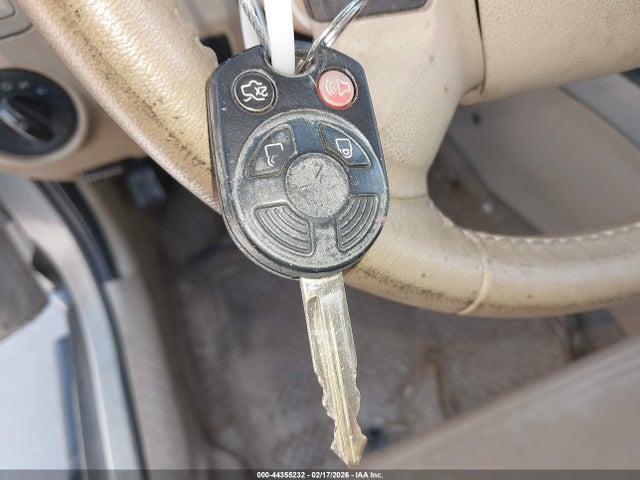 44355232 :رقم المزاد ، 1FMCU03G59KD14900 vin ، 2009 Ford Escape Xlt مزاد بيع