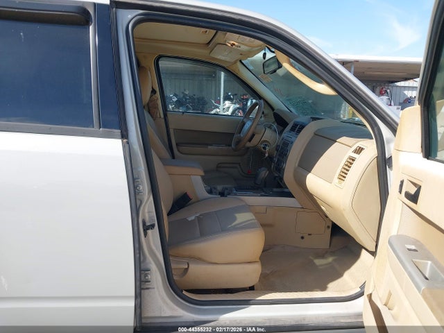 44355232 :رقم المزاد ، 1FMCU03G59KD14900 vin ، 2009 Ford Escape Xlt مزاد بيع