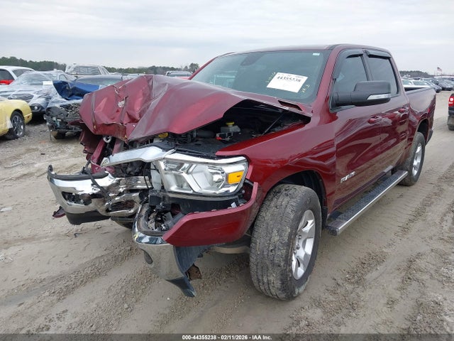 44355238 :رقم المزاد ، 1C6RREFT6NN113531 vin ، 2022 Ram 1500 Big Horn  4x2 5'7 Box مزاد بيع