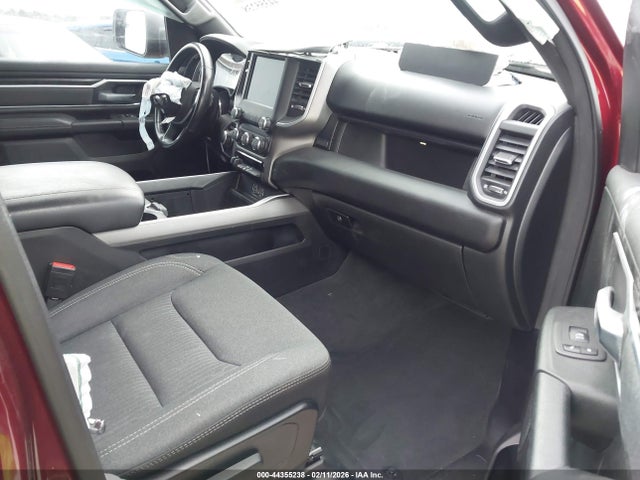 44355238 :رقم المزاد ، 1C6RREFT6NN113531 vin ، 2022 Ram 1500 Big Horn  4x2 5'7 Box مزاد بيع