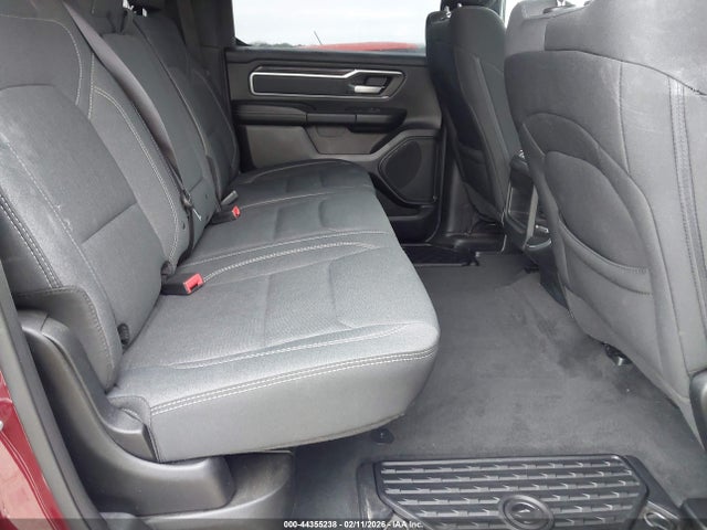 44355238 :رقم المزاد ، 1C6RREFT6NN113531 vin ، 2022 Ram 1500 Big Horn  4x2 5'7 Box مزاد بيع