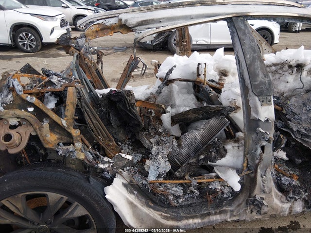 2025 AUDI Q8 WA1EVBF14SD003217 Photo 7