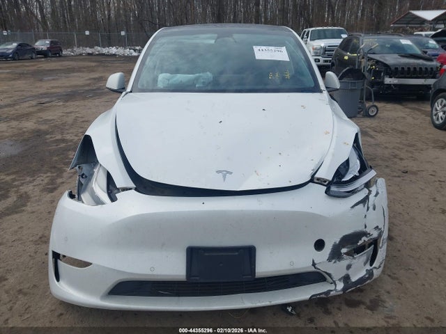 2021 Tesla Model Y Long Range Dual Motor All-wheel Drive მანქანა იყიდება აუქციონზე, vin: 5YJYGDEE0MF296073, აუქციონის ნომერი: 44355296