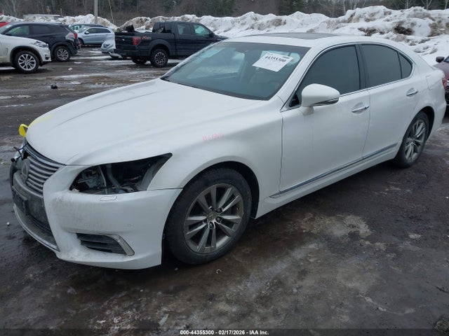 2015 LEXUS LS 460 JTHCL5EF1F5023554 Photo 1
