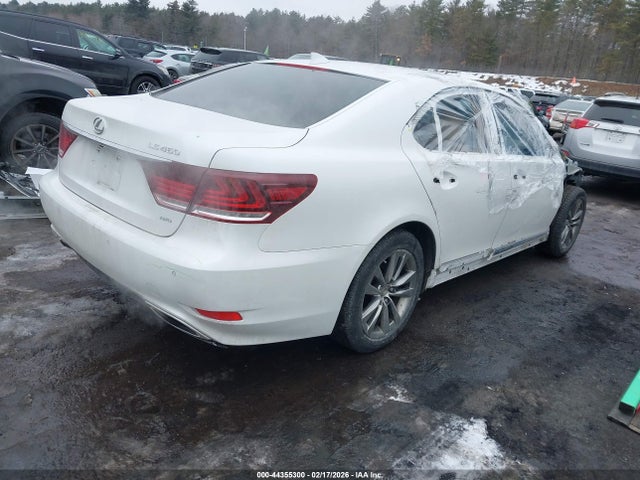 2015 LEXUS LS 460 JTHCL5EF1F5023554 Photo 3