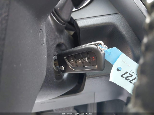 4T1B11HK9KU167143 Toyota CAMRY SE