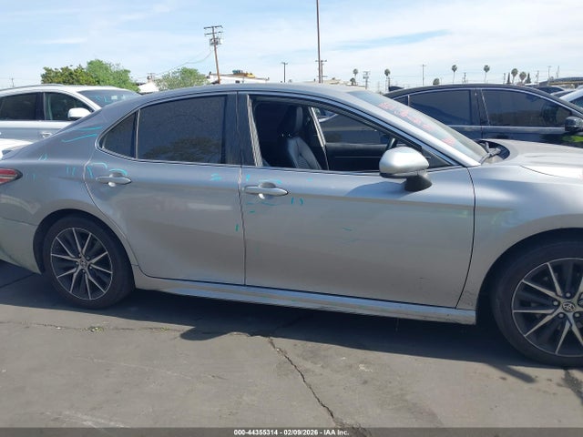 4T1B11HK9KU167143 Toyota CAMRY SE