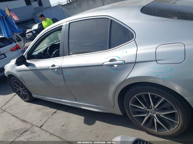 4T1B11HK9KU167143 Toyota CAMRY SE