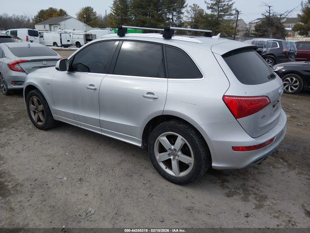 2012 AUDI Q5 WA1DKAFP4CA134380 Photo 2