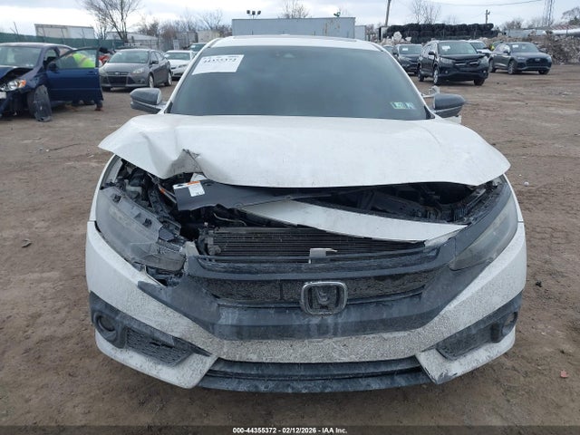 Honda Civic Touring 2017 19XFC1F97HE213592 Image 12