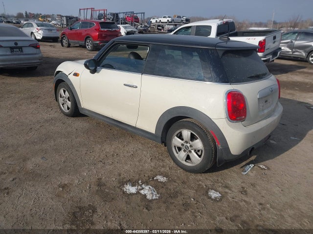 2015 MINI HARDTOP WMWXM5C51F3A58598 Photo 2
