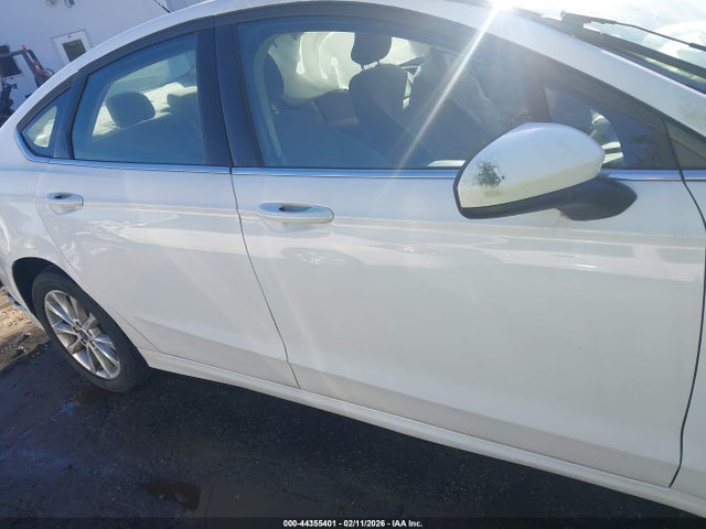 Продажа на аукционе авто 2017 Ford Fusion Se, vin: 3FA6P0H74HR198641, номер лота: 44355401