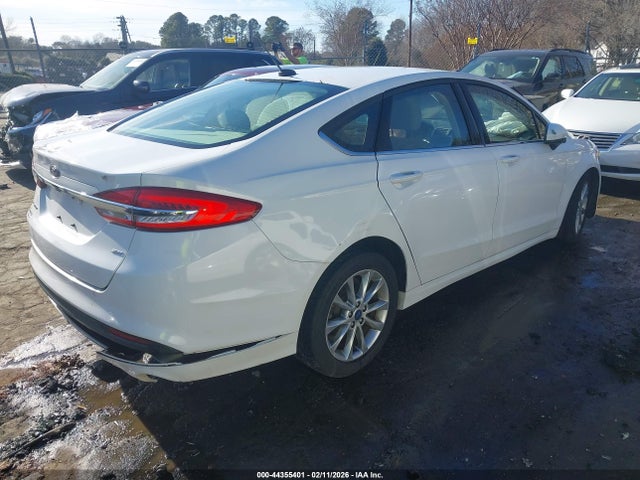 Продажа на аукционе авто 2017 Ford Fusion Se, vin: 3FA6P0H74HR198641, номер лота: 44355401