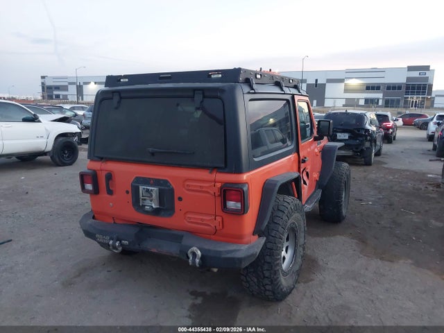 2019 JEEP WRANGLER 1C4HJXCN0KW566885 Photo 3