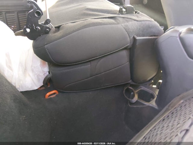 2019 JEEP WRANGLER 1C4HJXCN0KW566885 Photo 7