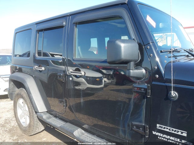 44355446 :رقم المزاد ، 1C4BJWDGXFL577139 vin ، 2015 Jeep Wrangler Unlimited Sport مزاد بيع