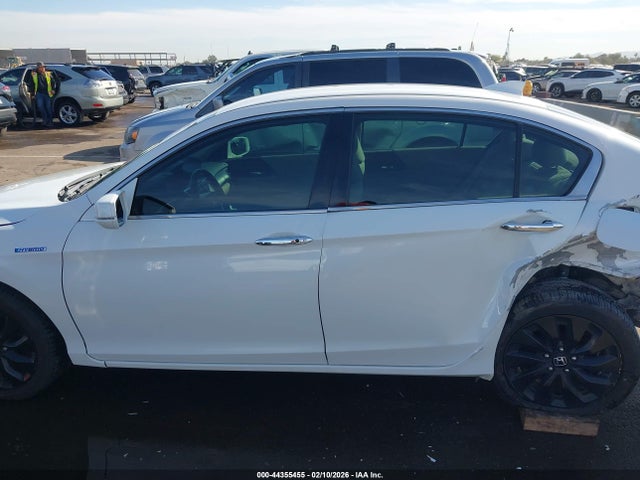 Honda ACCORD HYBRID 2015 1HGCR6F37FA005367 Image 15