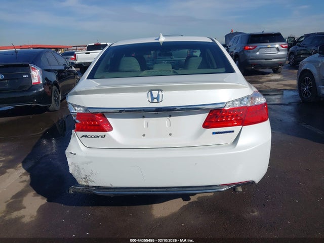 Honda ACCORD HYBRID 2015 1HGCR6F37FA005367 Image 17