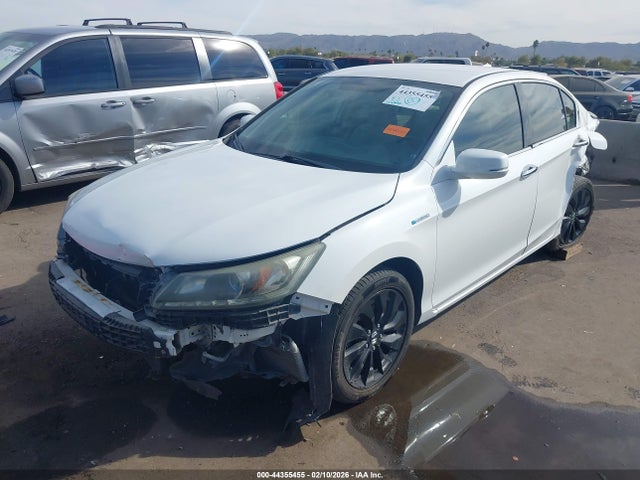 Honda ACCORD HYBRID 2015 1HGCR6F37FA005367 Image 2