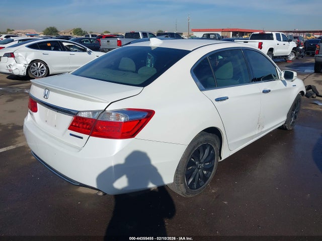 Honda ACCORD HYBRID 2015 1HGCR6F37FA005367 Image 4