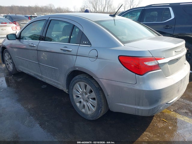 Aukcja sprzedaży 2013 Chrysler 200 Lx, vin: 1C3CCBAB0DN668412, numer aukcji: 44355470