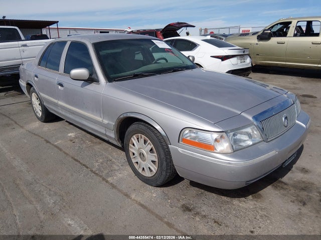 2005 MERCURY GRAND MARQUIS 2MEFM74W75X611382