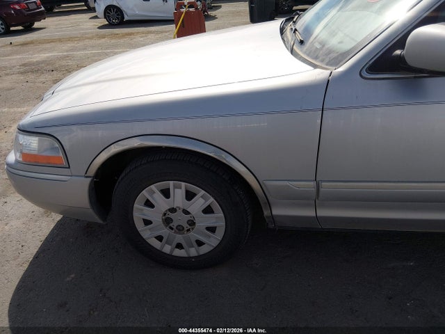 2005 MERCURY GRAND MARQUIS 2MEFM74W75X611382 Photo 5