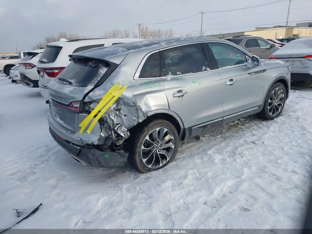 2021 LINCOLN NAUTILUS 2LMPJ6K96MBL02536 Photo 3