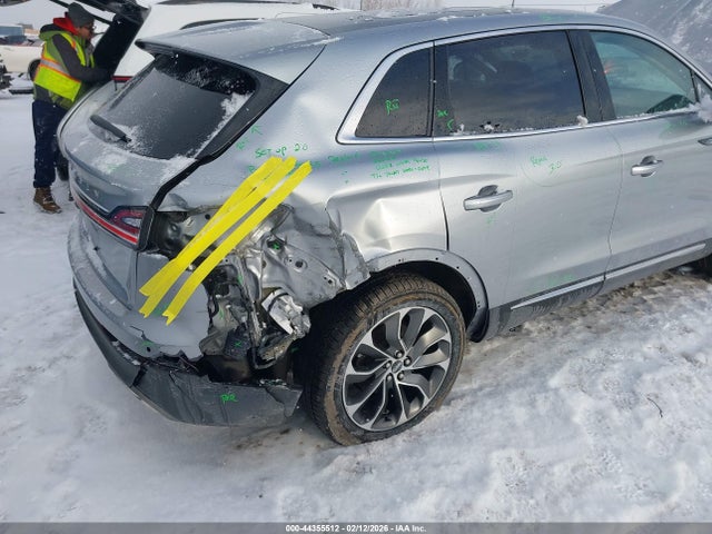 2021 LINCOLN NAUTILUS 2LMPJ6K96MBL02536 Photo 5