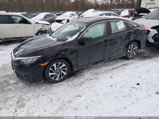 Aukcja sprzedaży 2018 Honda Civic Ex, vin: 2HGFC2F8XJH525754, numer aukcji: 44355537