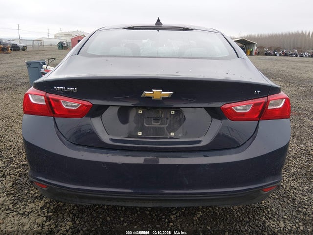1G1ZD5ST6SF151515 Chevrolet Malibu Fwd 1lt