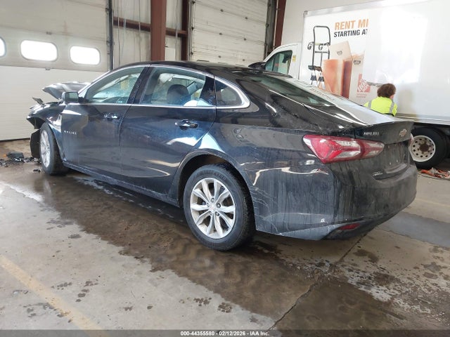 1G1ZD5ST0MF087068 Chevrolet Malibu Fwd Lt