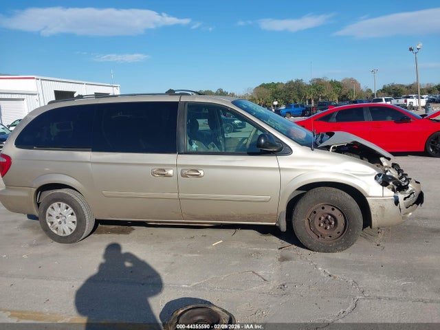 44355590 :رقم المزاد ، 2C4GP44R55R138365 vin ، 2005 Chrysler Town & Country Lx مزاد بيع