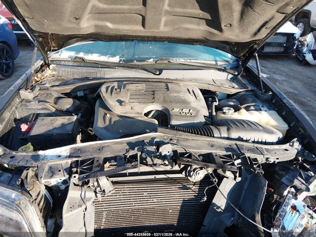 44355659 :رقم المزاد ، 2C3CCABG2KH573277 vin ، 2019 Chrysler 300 300s مزاد بيع