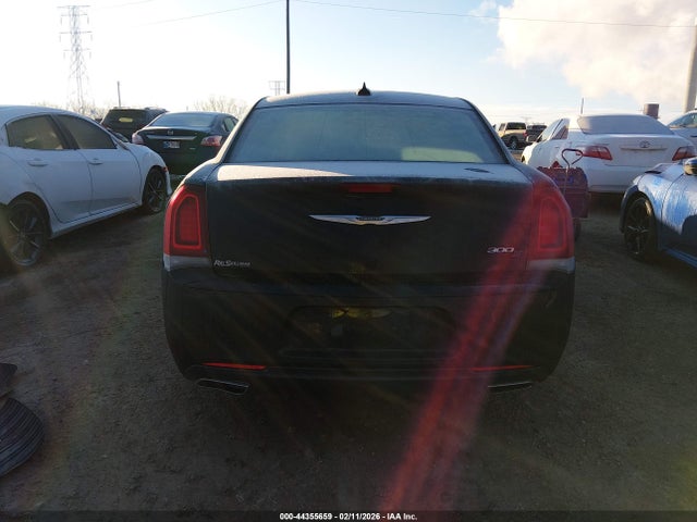 44355659 :رقم المزاد ، 2C3CCABG2KH573277 vin ، 2019 Chrysler 300 300s مزاد بيع