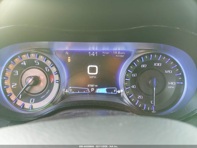 44355659 :رقم المزاد ، 2C3CCABG2KH573277 vin ، 2019 Chrysler 300 300s مزاد بيع