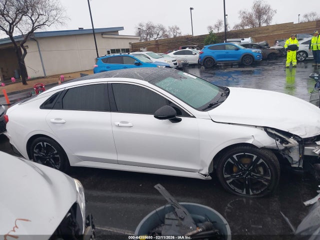 5XXG64J25NG148686 KIA K5 Gt-line