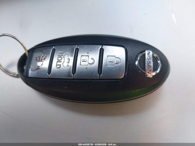 3N1AB7AP3JL655327 Nissan SENTRA SV