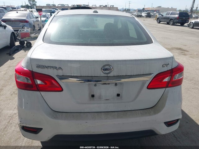 3N1AB7AP3JL655327 Nissan SENTRA SV