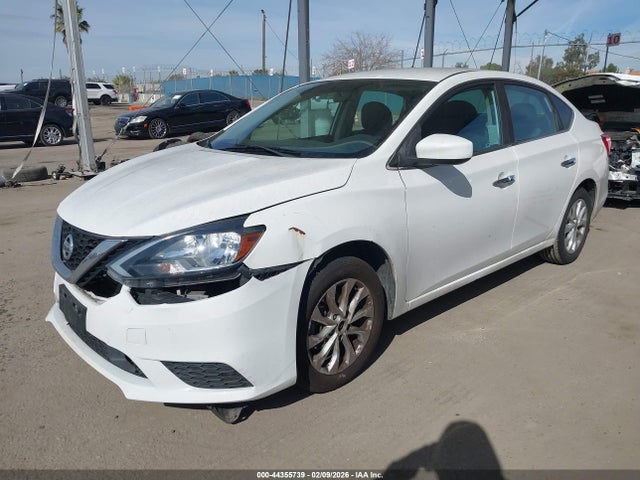 3N1AB7AP3JL655327 Nissan SENTRA SV