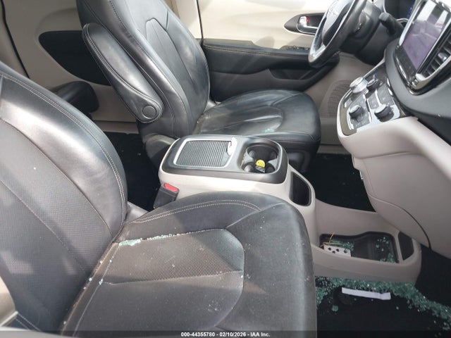 2022 CHRYSLER PACIFICA 2C4RC1BGXNR132811 Photo 4