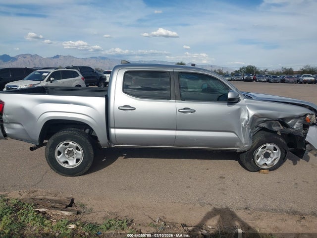 3TMCZ5AN0KM266838 Toyota Tacoma Sr V6