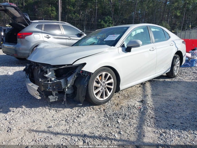 4T1R11AK3NU038134 Toyota CAMRY LE
