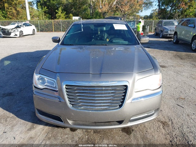 Aukcja sprzedaży 2014 Chrysler 300, vin: 2C3CCAAG6EH326981, numer aukcji: 44355839